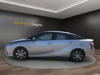 Gebraucht Toyota Mirai 154 PS (113 kW) 2018 Silber Limousine