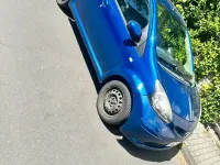 Gebraucht Toyota Aygo 70 PS (51 kW) 2008 Blau Kleinwagen