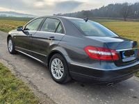 Gebraucht Mercedes E300 Elegance 231 PS (169 kW) 2011 Grau Limousine