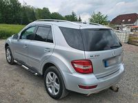Gebraucht Mercedes ML450 306 PS (225 kW) 2009 Silber SUV