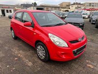 Gebraucht Hyundai i20 Active 77 PS (56 kW) 2011 Rot Limousine