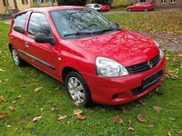 Gebraucht Renault Clio II Authentique 58 PS (42 kW) 2010 Rot Limousine