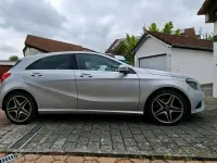 Gebraucht Mercedes A180 122 PS (89 kW) 2014 Silber Limousine