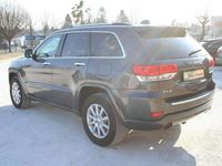 Gebraucht Jeep Grand Cherokee Overland 250 PS (183 kW) 2017 Granite crystal SUV