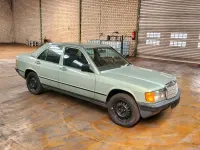 Gebraucht Mercedes 190 102 PS (75 kW) 1985 Grün Limousine