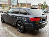 Gebraucht Audi A4 Attraction 190 PS (139 kW) 2010 Blau Kombi