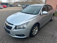Gebraucht Chevrolet Cruze 163 PS (119 kW) 2013 Silber Limousine