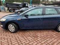 Gebraucht Ford Mondeo Ambiente 140 PS (102 kW) 2009 Blau Limousine