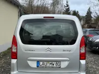 Gebraucht Citroën Berlingo 90 PS (66 kW) 2010 Silber Van / Kleinbus
