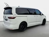 Gebraucht VW Multivan Life 150 PS (110 kW) 2026 Candyweiß Van / Kleinbus