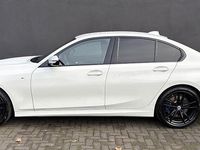 Gebraucht BMW 330 M Sport 265 PS (194 kW) 2020 Weiß Limousine