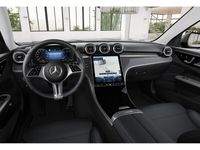 Gebraucht Mercedes C200 Advanced Plus 163 PS (119 kW) 2024 Grau / selenitgrau Kombi