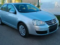 Gebraucht VW Jetta 102 PS (75 kW) 2006 Silber Limousine
