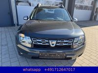 Gebraucht Dacia Duster Prestige 109 PS (80 kW) 2017 Grau SUV