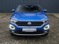 Gebraucht VW T-Roc Cabriolet Style 150 PS (110 kW) 2021 Blau Cabrio