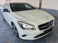 Gebraucht Mercedes CLA180 109 PS (80 kW) 2016 Weiß Limousine