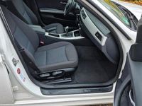 Gebraucht BMW 316 116 PS (85 kW) 2011 Weiß Limousine