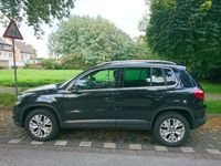 gebraucht VW Tiguan SUV schwarz 1,4 Top Zustand