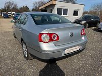 Gebraucht VW Passat Comfortline 150 PS (110 kW) 2005 Silber Limousine