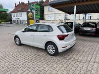 Gebraucht VW Polo Life 95 PS (69 kW) 2024 Ascotgrau Kleinwagen