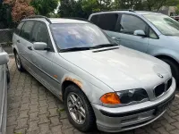 Gebraucht BMW 320 136 PS (100 kW) 2000 Silber Kombi