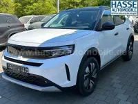Neu Opel Frontera 145 PS (106 kW) 2026 Arktis weiß uni / dach ... SUV