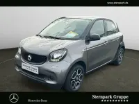 Używany Smart ForFour Passion 71 KM (52 kW) 2018 Szary Hatchback