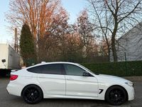 Gebraucht BMW 330 Gran Turismo Shadowline 252 PS (185 kW) 2017 Weiß Limousine
