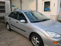 Brugt Ford Focus 100 HK (73 kW) 2001 Sølv Sedan