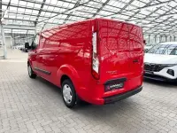 Gebraucht Ford Transit Custom Trend 131 PS (96 kW) 2022 Rot Van