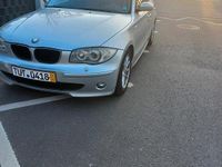 Gebraucht BMW 118 130 PS (95 kW) 2006 Grau Kleinwagen