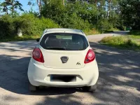 Gebraucht Ford Ka 69 PS (50 kW) 2012 Weiß Kleinwagen