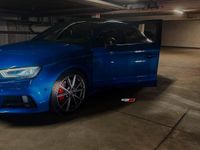 Gebraucht Audi S3 Ambiente 310 PS (228 kW) 2018 Blau Limousine