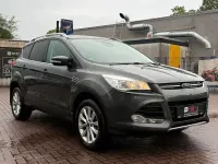 Gebraucht Ford Kuga Titanium 150 PS (110 kW) 2015 Grau SUV