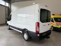 Używany Ford Transit Trend 131 KM (96 kW) 2018 Biały Minivan