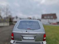 Gebraucht Kia Carnival EX 144 PS (105 kW) 2004 Van / Kleinbus
