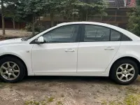 Gebraucht Chevrolet Cruze 163 PS (119 kW) 2012 Weiß Limousine