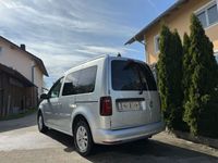 gebraucht VW Caddy 1,6TDI DSG Highline LEDER/ AHK/ MFL !!!