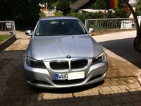 Gebraucht BMW 318 194 PS (142 kW) 2009 Silber metallic Limousine