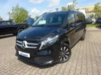 Gebraucht Mercedes V250 190 PS (139 kW) 2024 Obsidianschwarz Van / Kleinbus