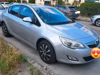 Gebraucht Opel Astra 101 PS (74 kW) 2010 Grau Kombi