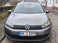 Gebraucht VW Golf VI 105 PS (77 kW) 2011 Grau Kleinwagen