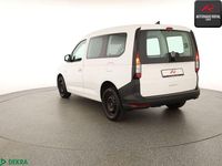 Second-hand VW Caddy 114 CP (83 kW) 2022 Alb Monovolum