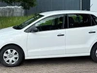 Gebraucht VW Polo Trendline 60 PS (44 kW) 2014 Weiß Limousine