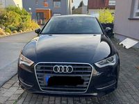 Gebraucht Audi A3 Attraction 110 PS (80 kW) 2014 Schwarz Limousine
