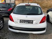 Gebraucht Peugeot 207 95 PS (69 kW) 2009 Weiß Kleinwagen