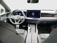 Gebraucht VW Passat R-line 177 PS (130 kW) 2024 Grau Kombi