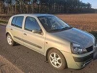 Gebraucht Renault Clio II 70 PS (51 kW) 2002 Grün Limousine