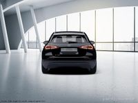 Gebraucht Mercedes A180 Style 136 PS (100 kW) 2022 Unilack nachtschwarz Limousine