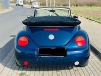 Gebraucht VW New Beetle 75 PS (55 kW) 2003 Blau Kleinwagen